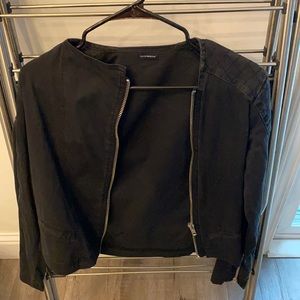 Brandy Melville - black bomber jacket